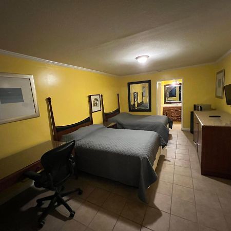 Dragon Inn & Suites Fayette Экстерьер фото