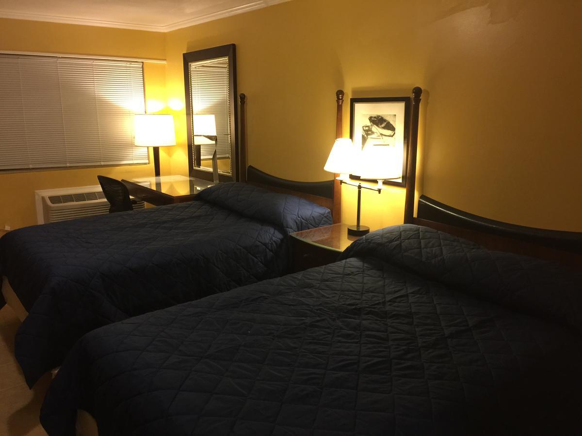 Dragon Inn & Suites Fayette Экстерьер фото