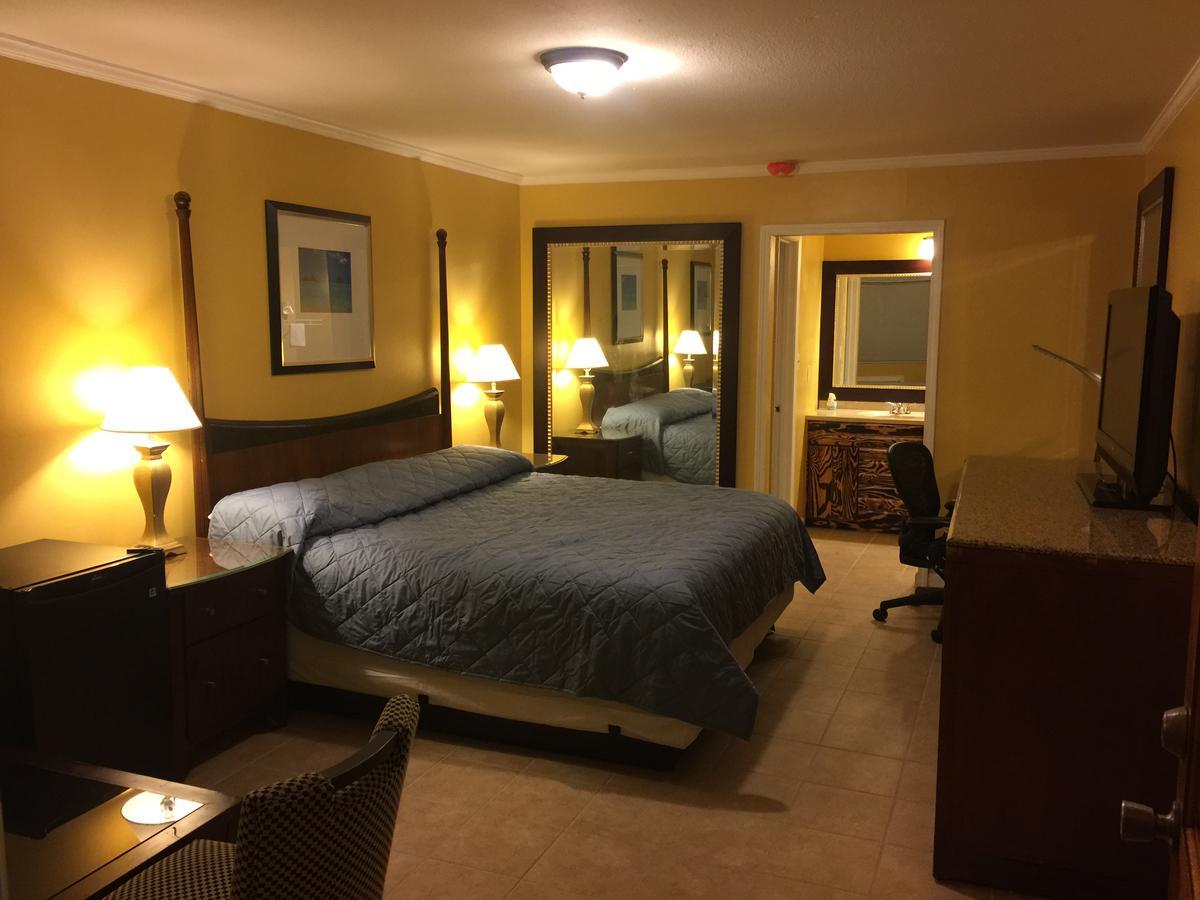 Dragon Inn & Suites Fayette Экстерьер фото